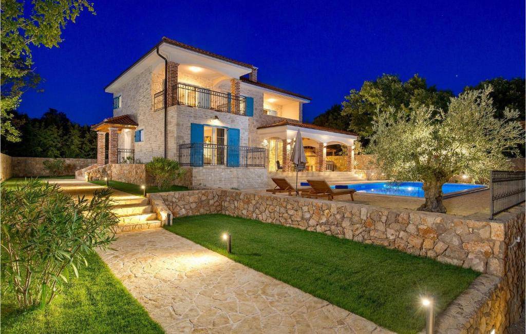 Una villa unica sull'isola di Veglia!