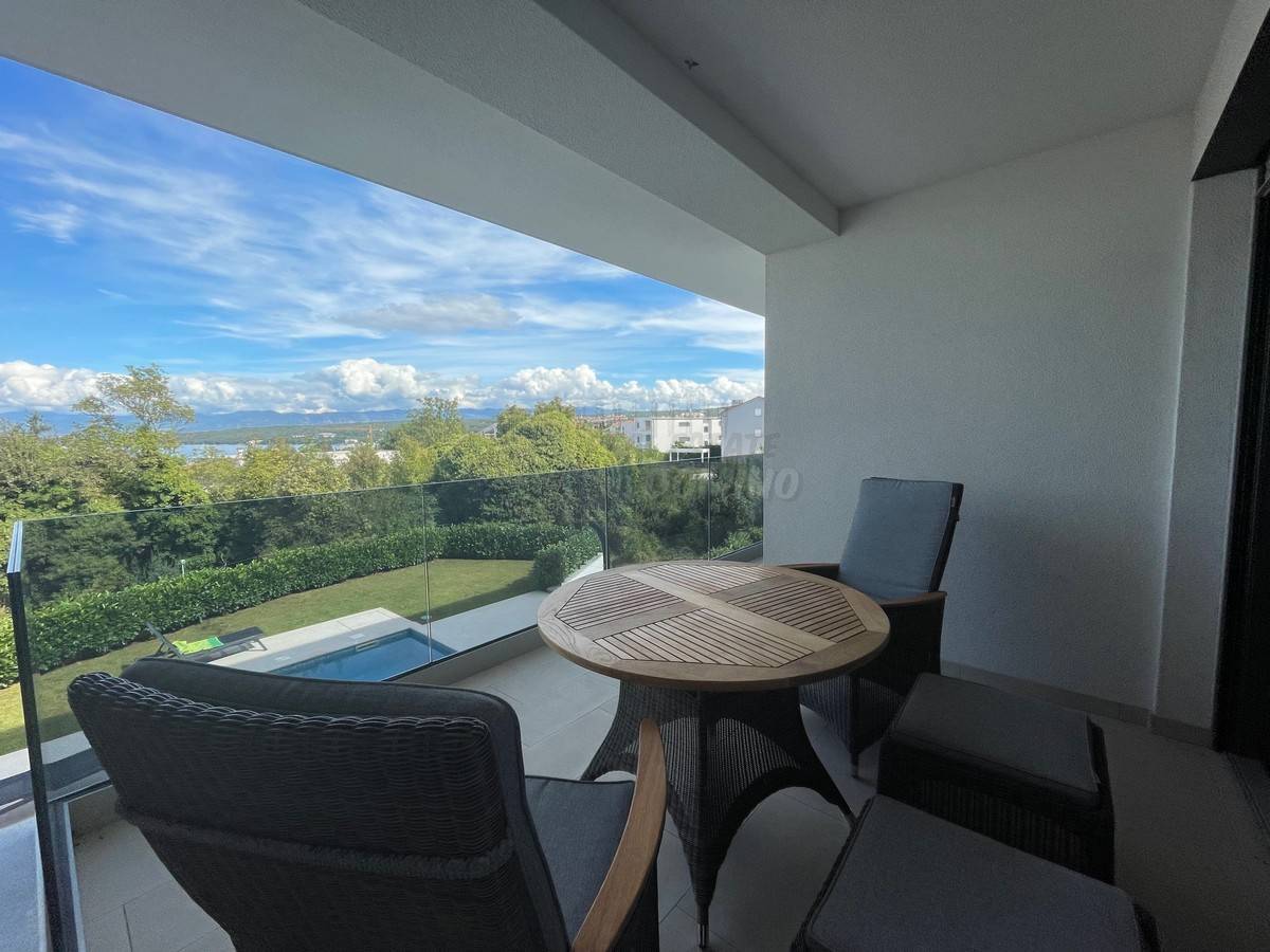 Un appartamento di lusso in una zona esclusiva di Malinska, Rova! Vista mare!