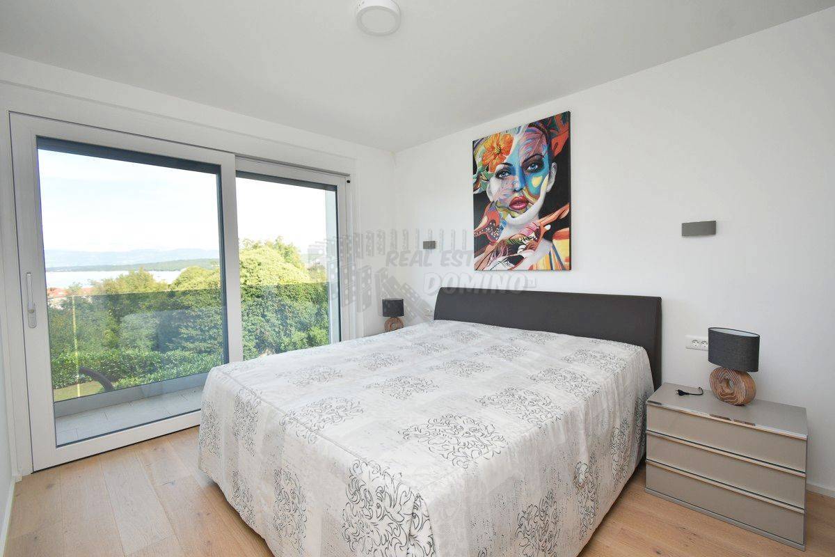 Un appartamento di lusso in una zona esclusiva di Malinska, Rova! Vista mare!