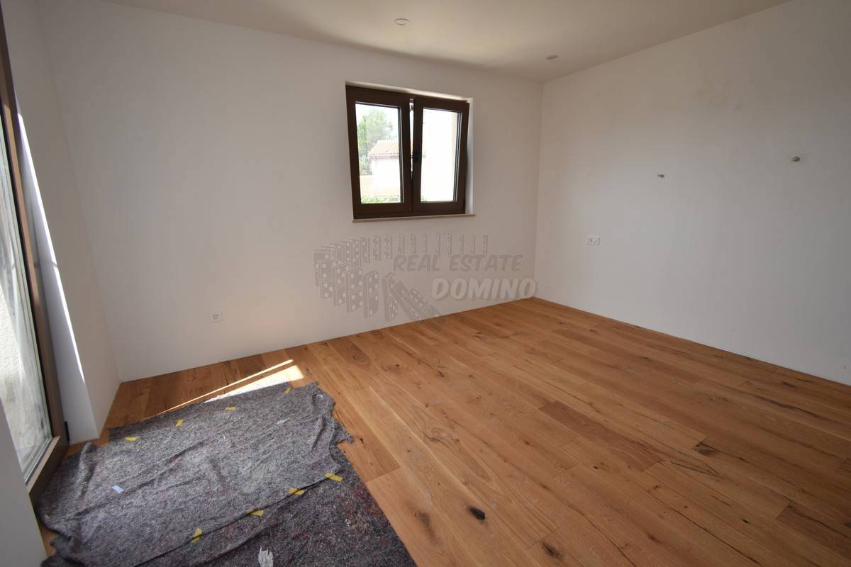 Bellissimo nuovo edificio vicino alla città di Krk!