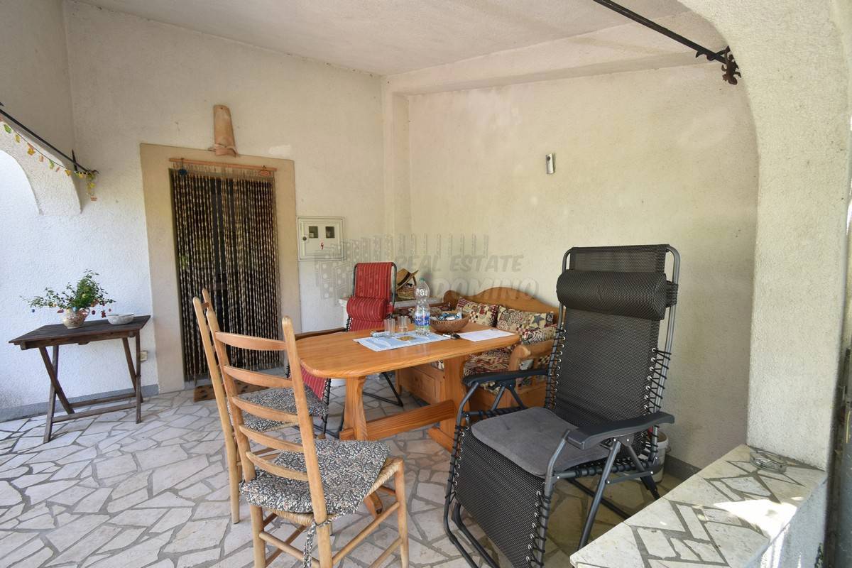 Casa ristrutturata con ampio giardino! Isola di Krk