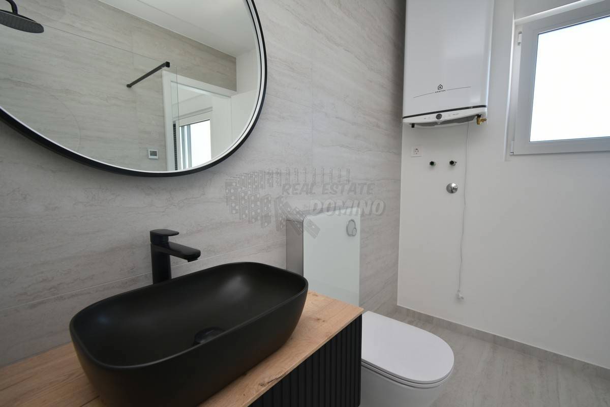 Splendida nuova costruzione con vista mare! Malinska!