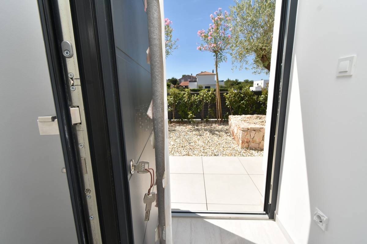 Splendida nuova costruzione con vista mare! Malinska!