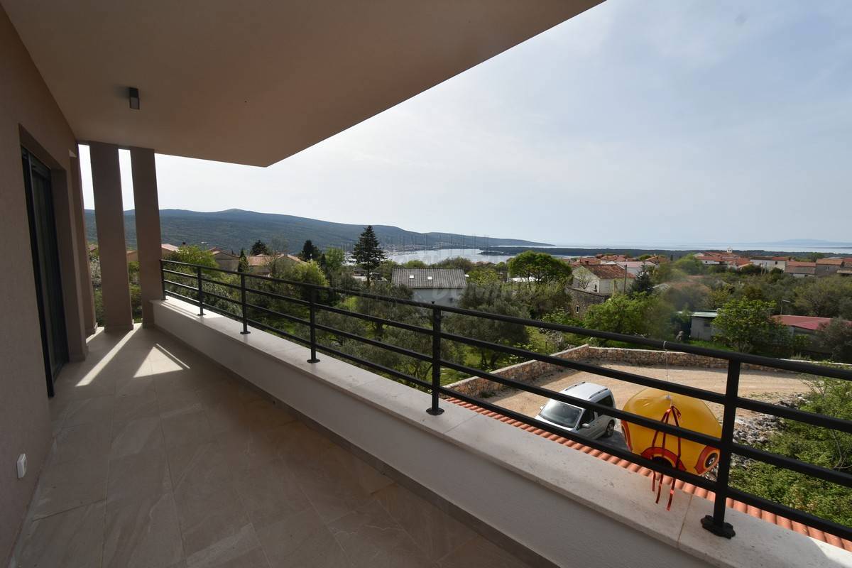 Villa con una bellissima vista sul mare! L'isola di Veglia!