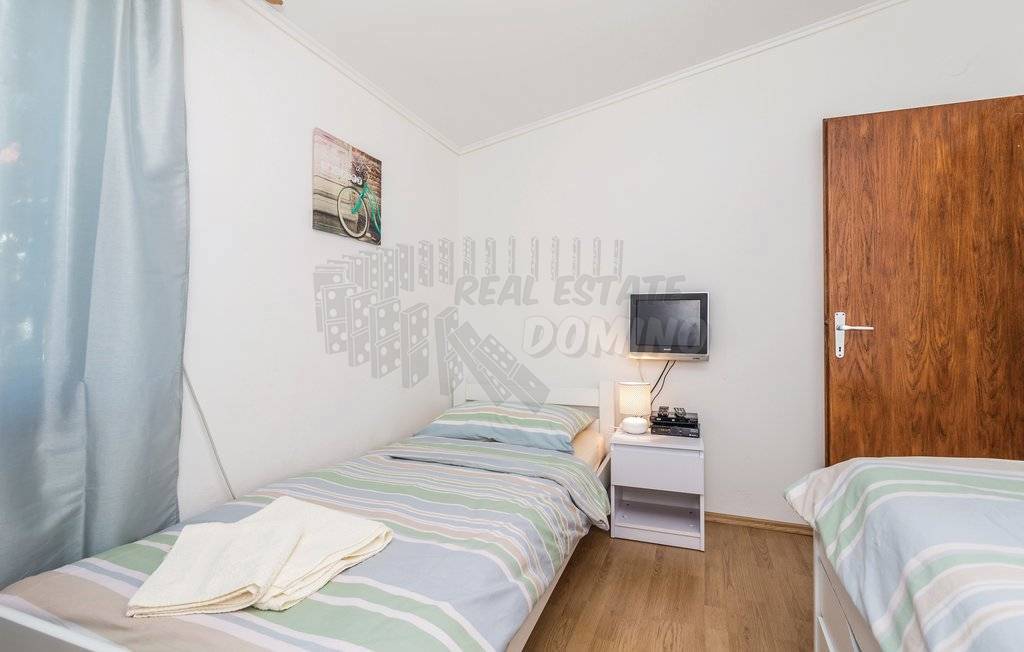 Bella casa con piscina! L'isola di Veglia!