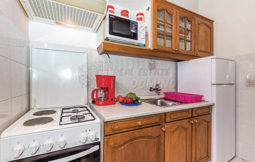 Bella casa con piscina! L'isola di Veglia!