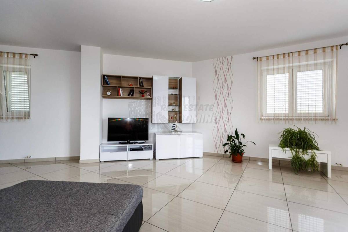 Appartamento Vrbnik, 99m2