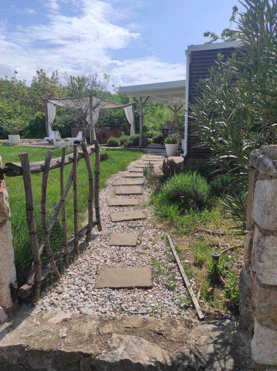 Casa Dobrinj, 72m2