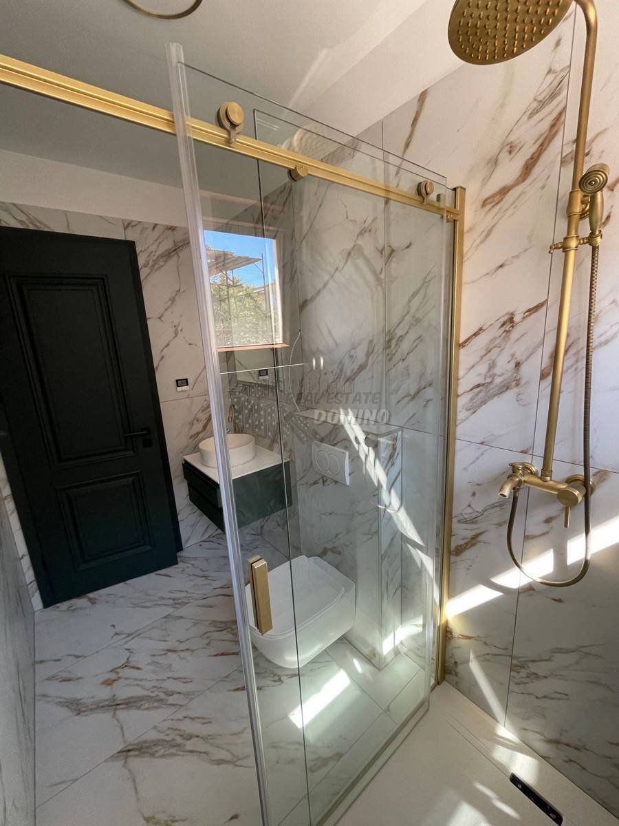 Nuova villa in stile mediterraneo! Isola di Veglia!!