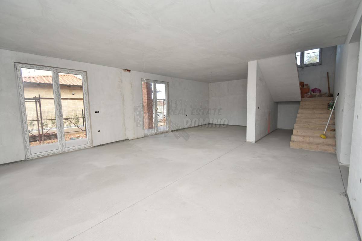 Nuova villa in stile mediterraneo! Isola di Veglia!!