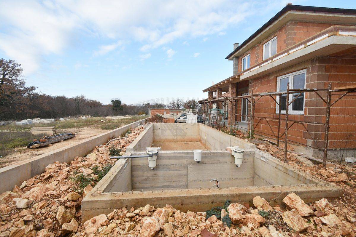 Nuova villa in stile mediterraneo! Isola di Veglia!!