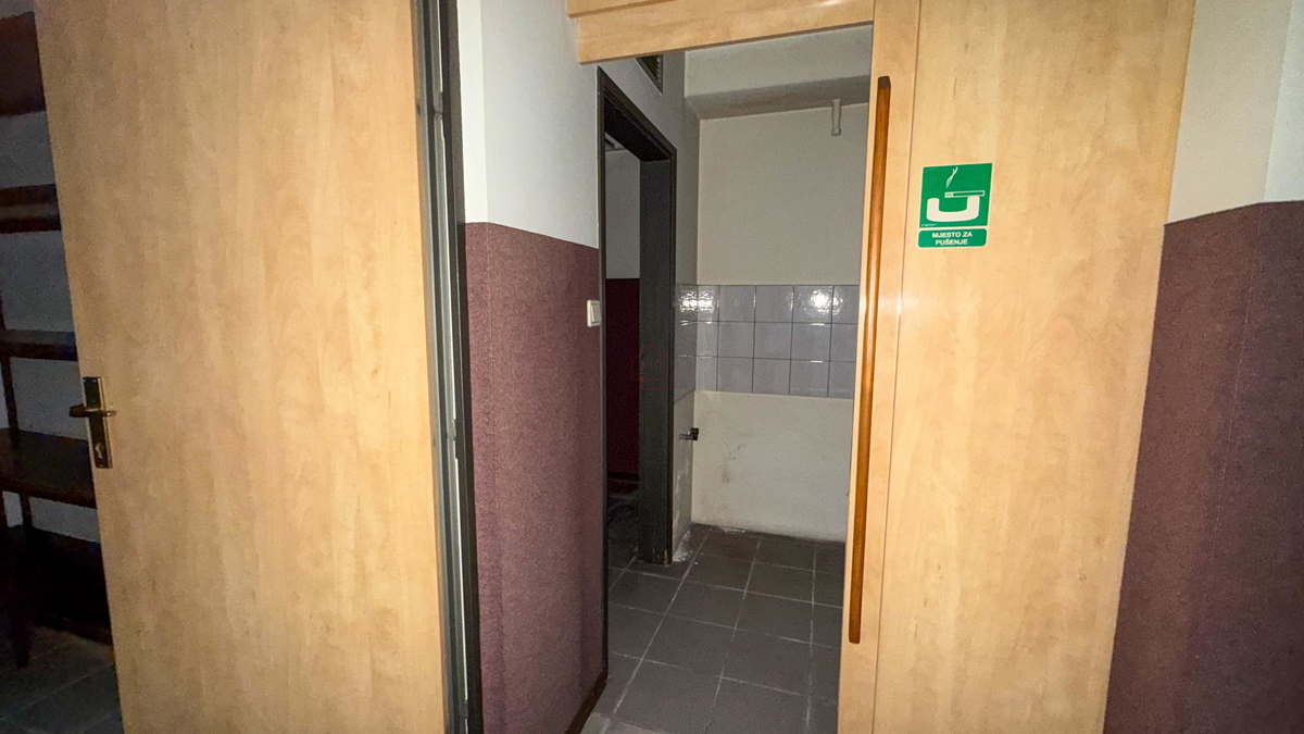 Spazio commerciale su due piani in vendita vicino a Črnomerec, Ilica