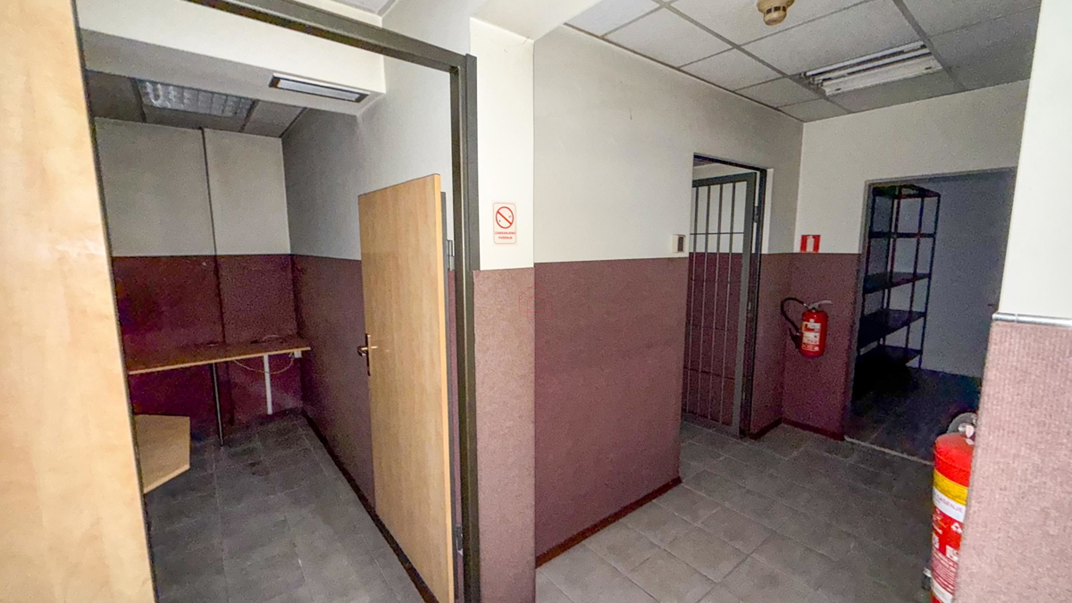 Spazio commerciale su due piani in vendita vicino a Črnomerec, Ilica