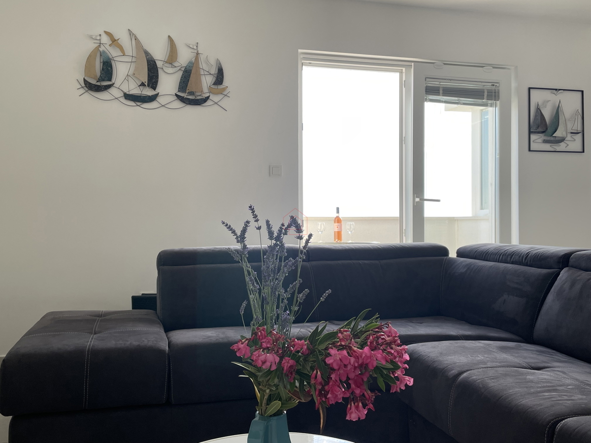 2 appartamenti splendidi con piscina e vista mare - attività di affitto avviata