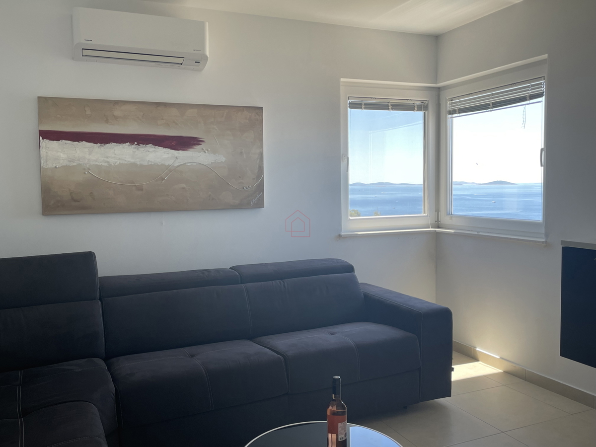 2 appartamenti splendidi con piscina e vista mare - attività di affitto avviata