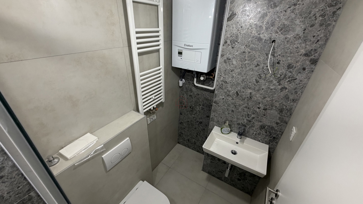 Appartamento trilocale di 50m2 nel quartiere Trnsko