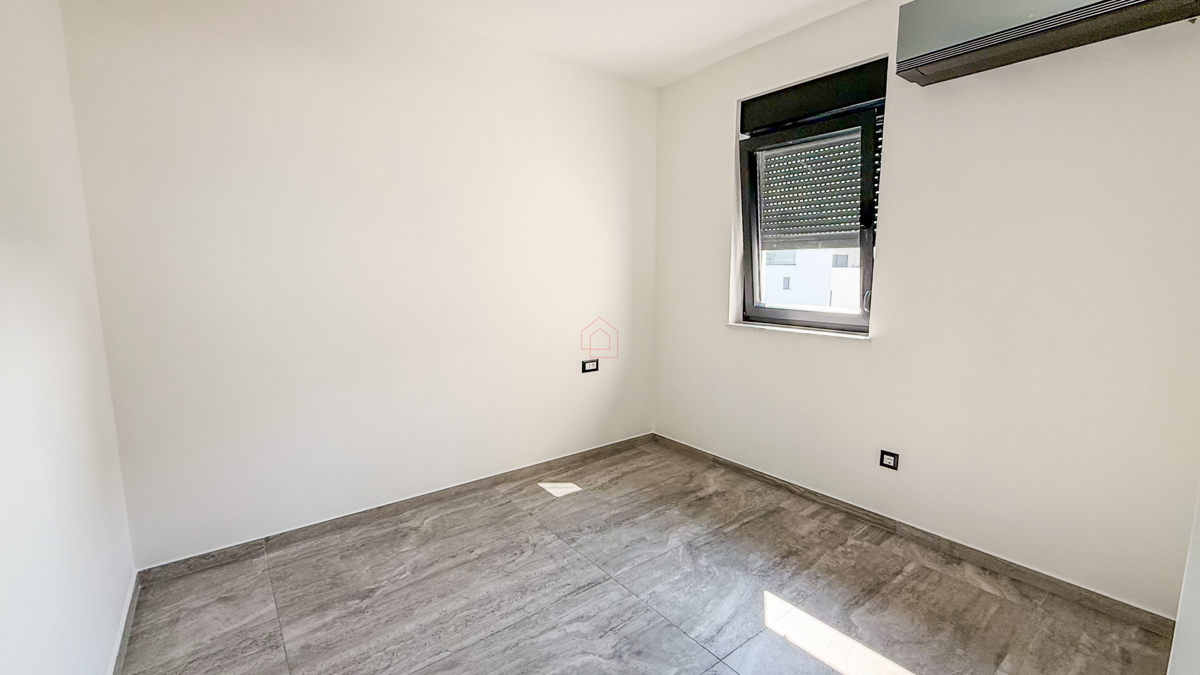 Nuova costruzione 2025 - Appartamento con due camere da letto e vista mare