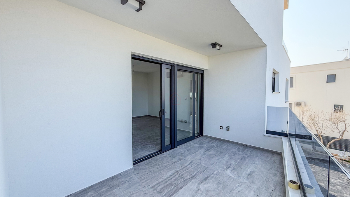 Nuova costruzione 2025 - Appartamento con due camere da letto e vista mare