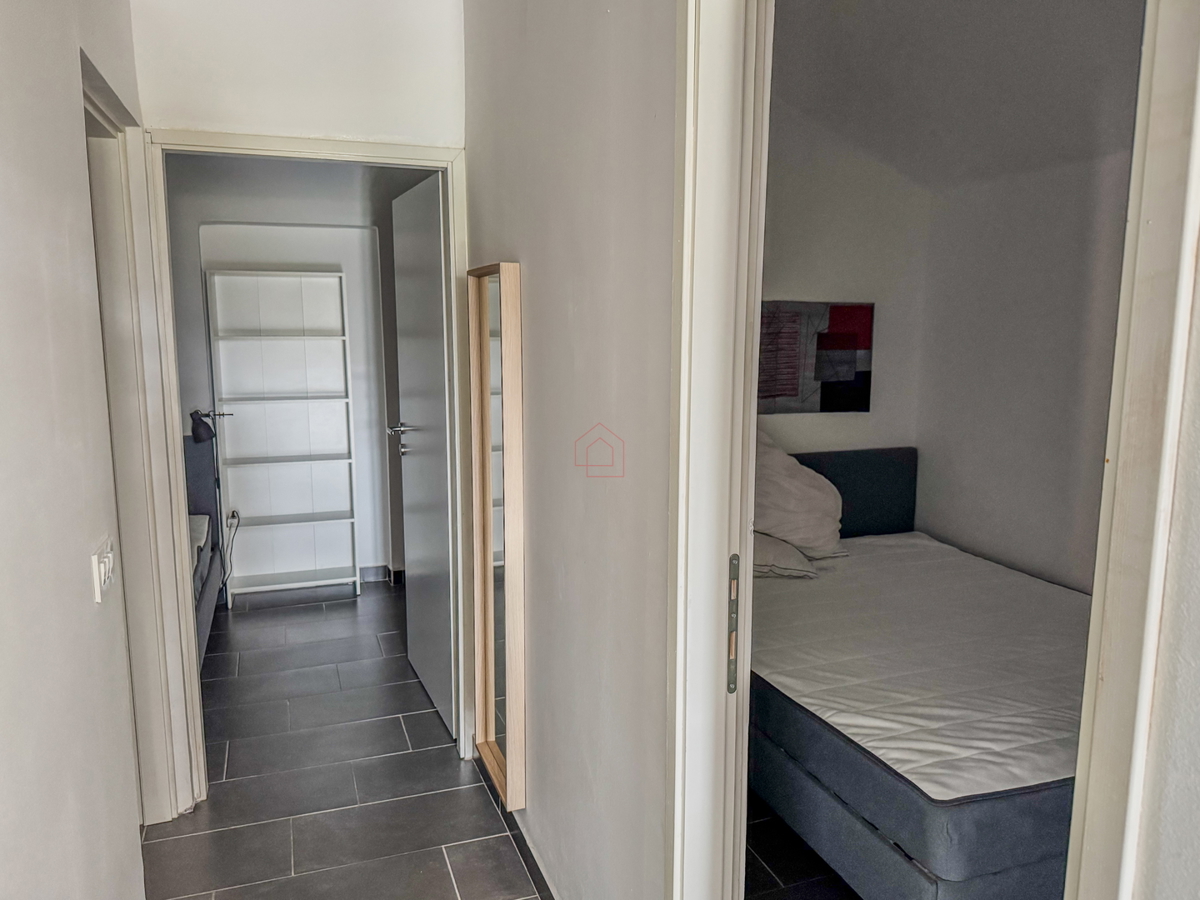 Casa vicino alla spiaggia di Betina con quattro unità abitative