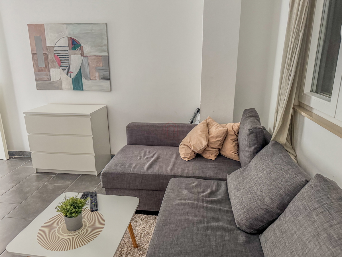 Casa vicino alla spiaggia di Betina con quattro unità abitative