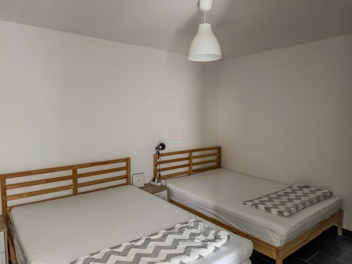 Casa vicino alla spiaggia di Betina con quattro unità abitative