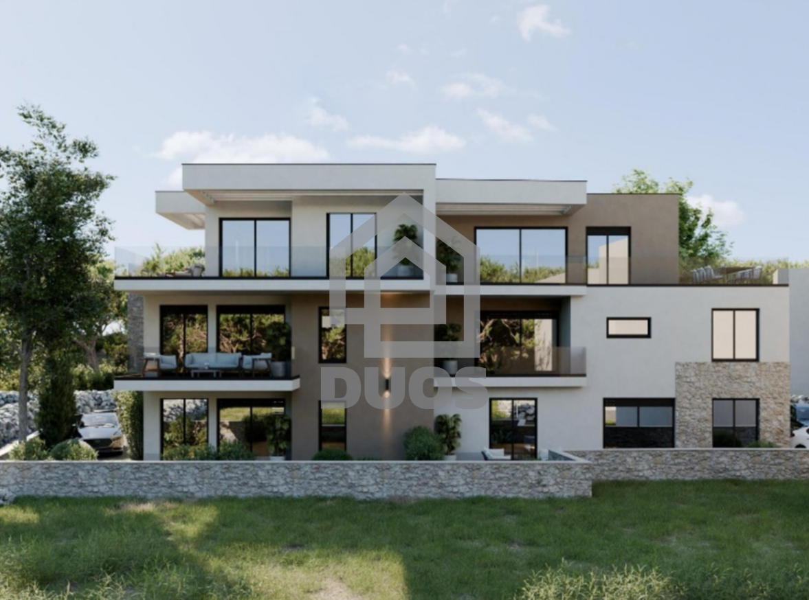 Bellissimo appartamento al primo piano con vista mare