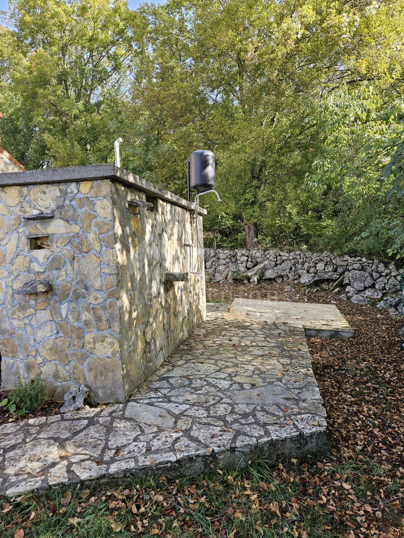 ISOLA DI KRK, VRBNIK (dintorni) - Casa indipendente con due appartamenti