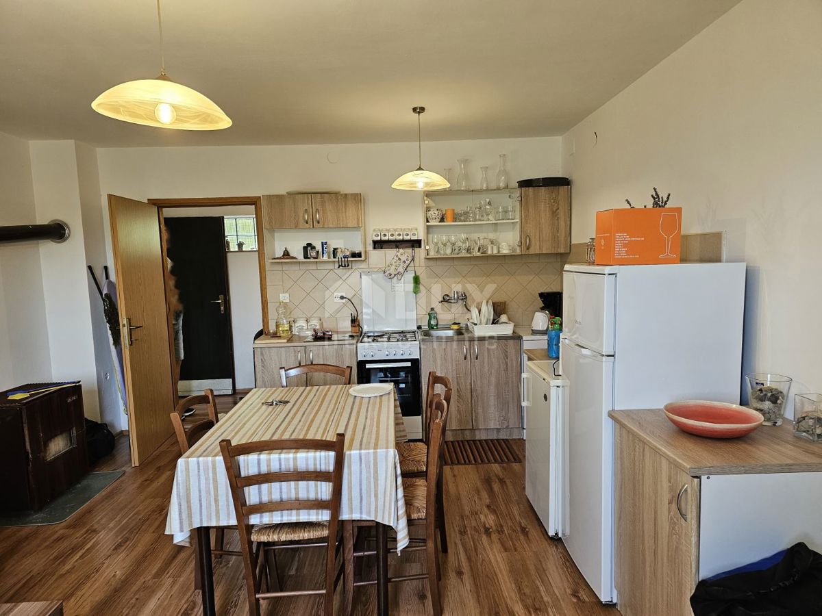 ISOLA DI KRK, VRBNIK (dintorni) - Casa indipendente con due appartamenti