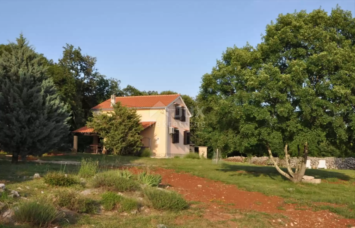 ISOLA DI KRK, VRBNIK (dintorni) - Casa indipendente con due appartamenti