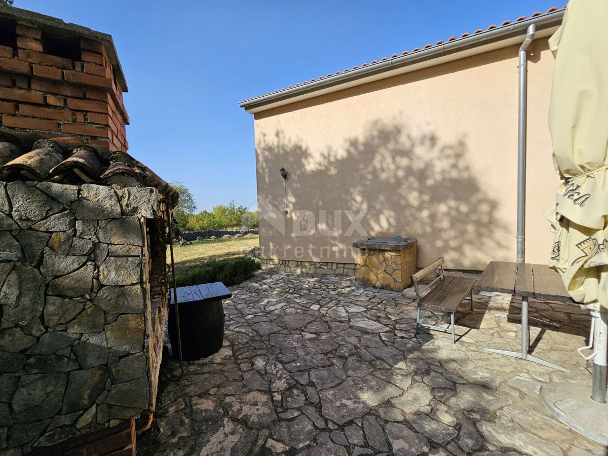ISOLA DI KRK, VRBNIK (dintorni) - Casa indipendente con due appartamenti