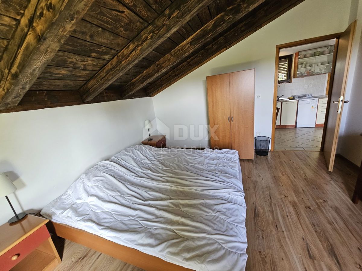 ISOLA DI KRK, VRBNIK (dintorni) - Casa indipendente con due appartamenti