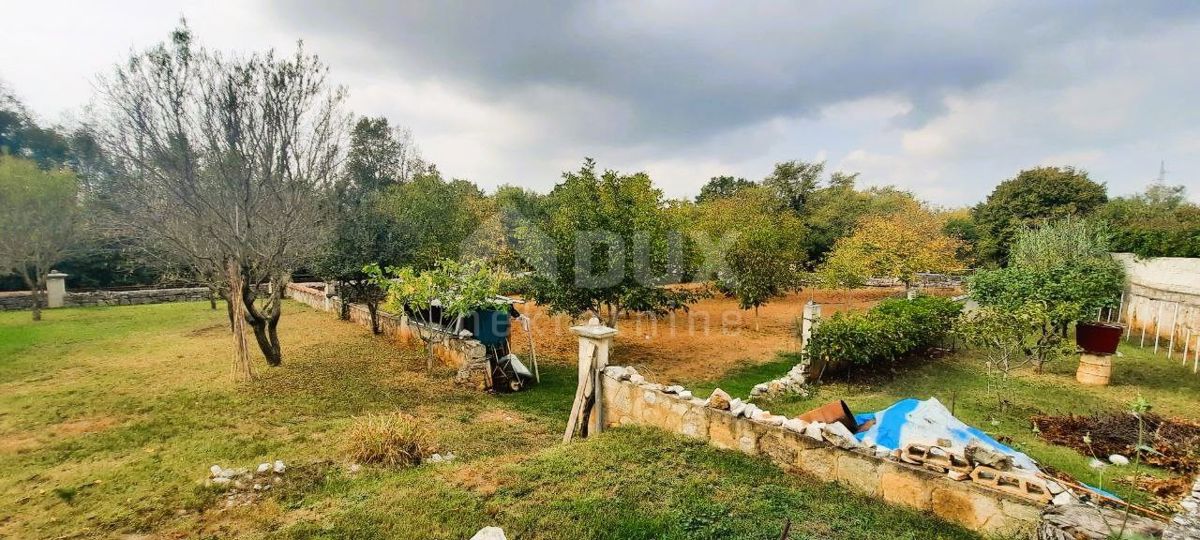 Terreno Svetvinčenat, 1.000m2