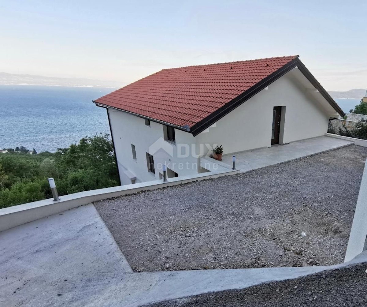 OPATIJA, MEDVEJA - casa 340 m2 con vista sul mare e sull'ambiente 800 m2