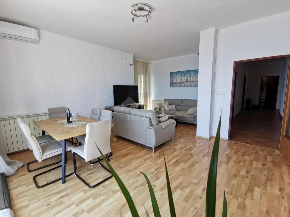OPATIJA, MEDVEJA - casa 340 m2 con vista sul mare e sull'ambiente 800 m2