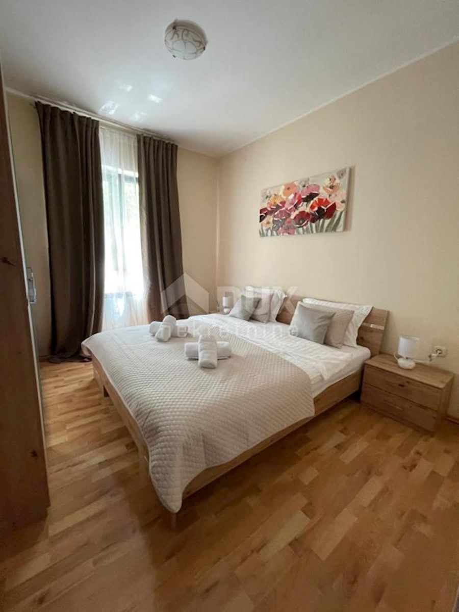 OPATIJA, MEDVEJA - casa 340 m2 con vista sul mare e sull'ambiente 800 m2