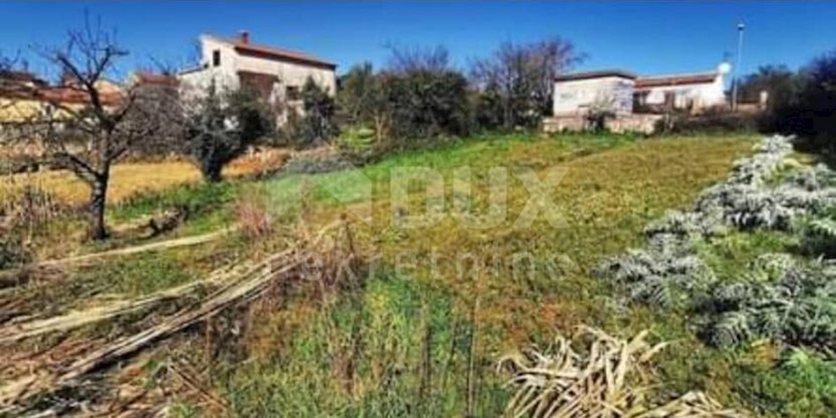 Terreno Veli vrh, Pula, 2.587m2