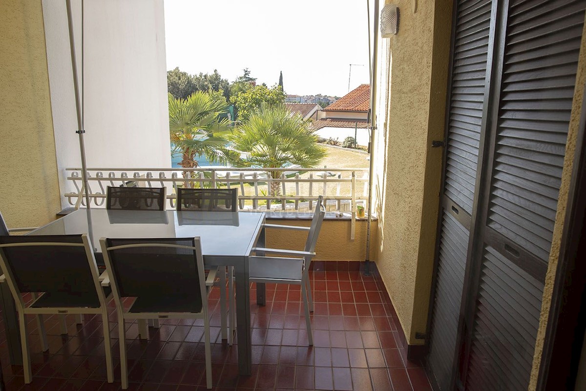 ISTRIA, MEDULIN Palazzina al mare con piscina, taverna e campo da tennis - VISTA MARE!!