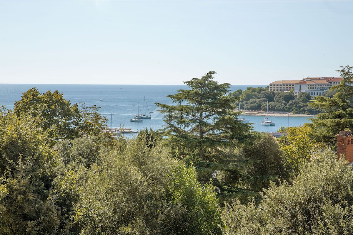 ISTRIA, MEDULIN Palazzina al mare con piscina, taverna e campo da tennis - VISTA MARE!!