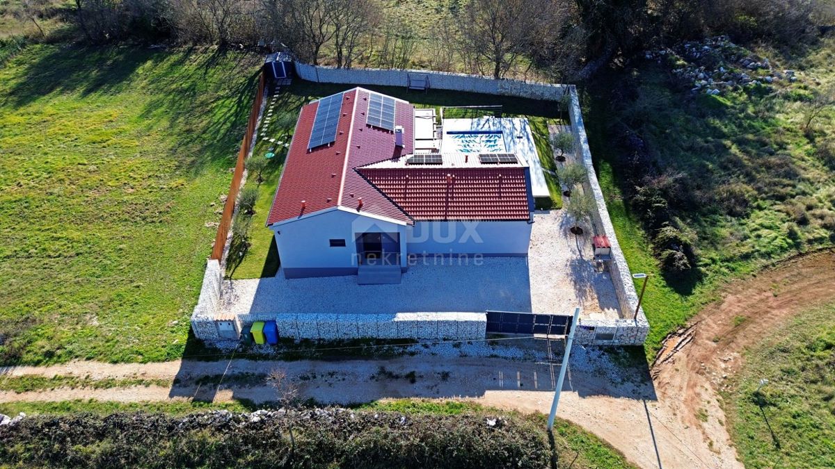 ISTRIA, BARBAN - Casa con piscina