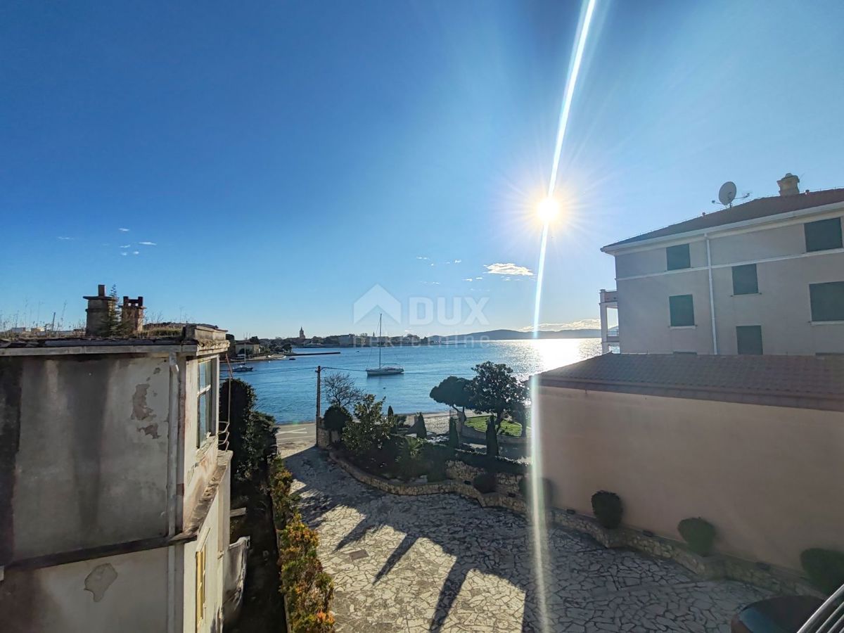 ZADAR, BRODARICA - Casa in ottima posizione, a 50 m dal mare