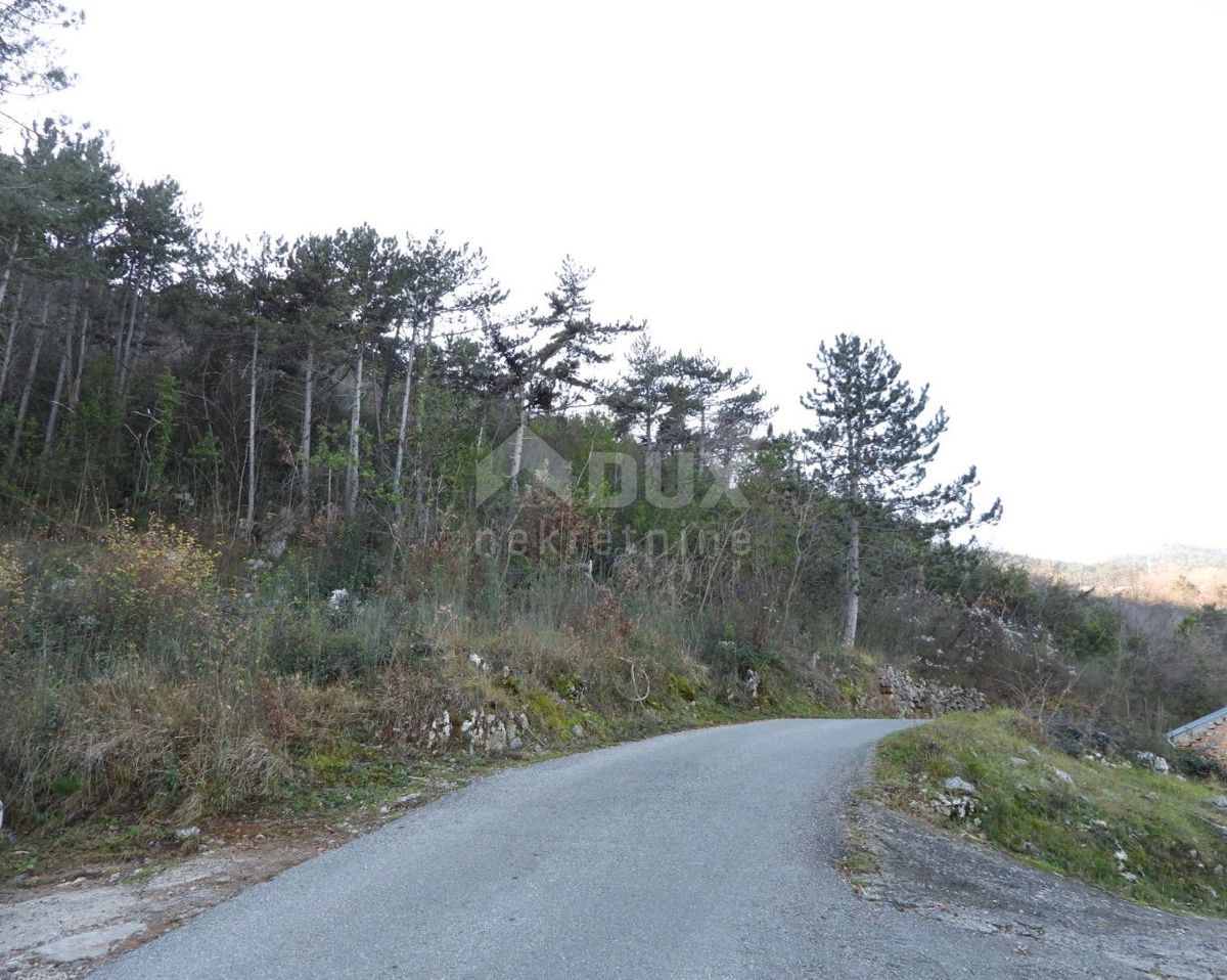 OPATIJA, LOVRAN, LIGANJ - terreno di 1250m2 con vista mare per un edificio residenziale - appartamenti / appartamenti / casa familiare / villa / case in affitto con piscina / casa vacanze con piscina