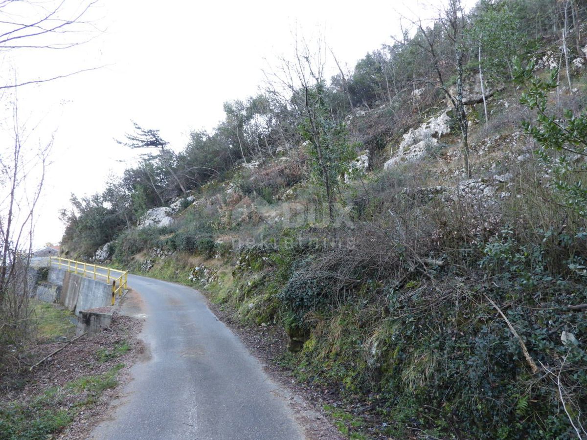 OPATIJA, LOVRAN, LIGANJ - terreno di 1250m2 con vista mare per un edificio residenziale - appartamenti / appartamenti / casa familiare / villa / case in affitto con piscina / casa vacanze con piscina