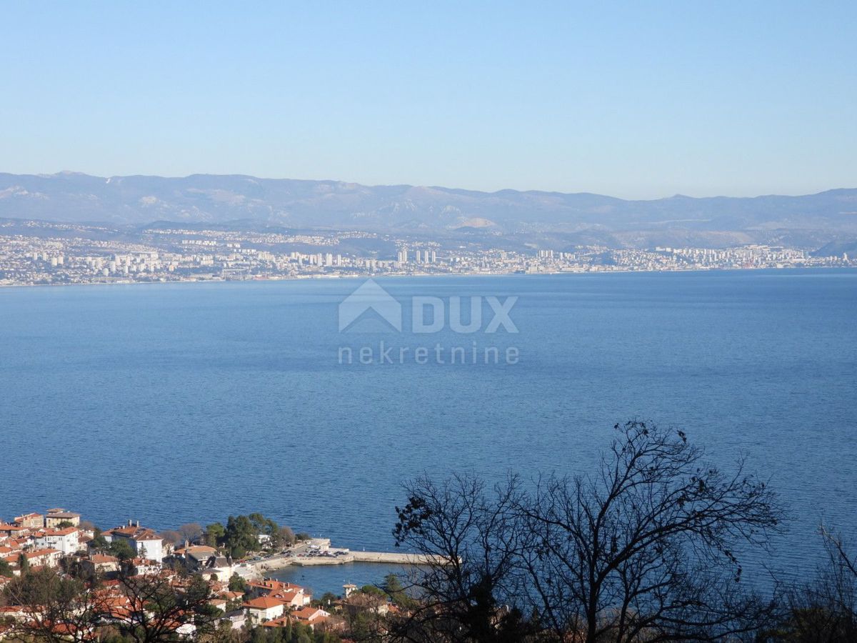 OPATIJA, LOVRAN, LIGANJ - terreno di 1250m2 con vista mare per un edificio residenziale - appartamenti / appartamenti / casa familiare / villa / case in affitto con piscina / casa vacanze con piscina
