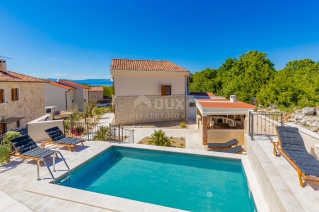 ISOLA DI KRK, MALINSKA - Casa indipendente con piscina