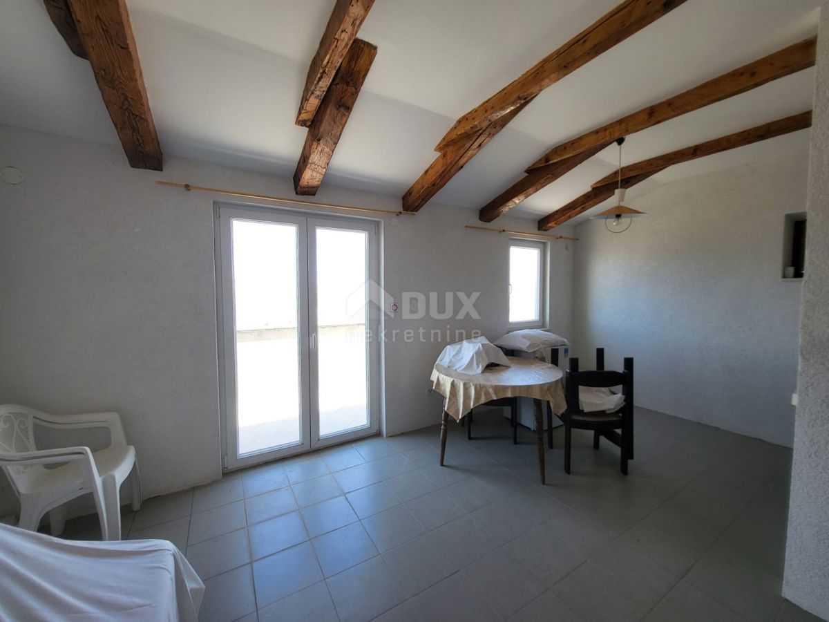 PAG, ZUBOVIĆI - Casa quadrifamiliare vicino a Novalja