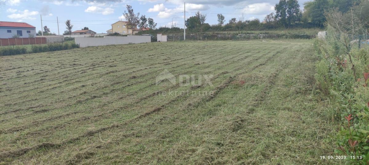 ISTRIA, BARBAN - Terreno edificabile con concessione edilizia