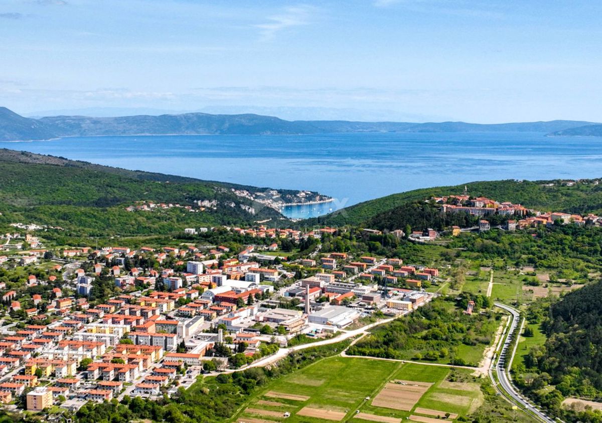 ISTRIA, ALBONA - Appartamento con giardino