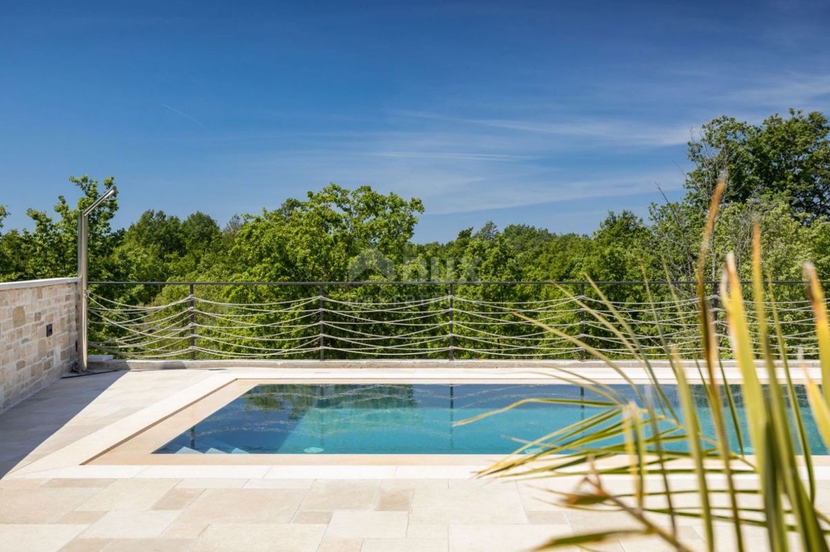 ISTRIA, PARENZO (dintorni) - Incantevole villa con piscina in un posto tranquillo