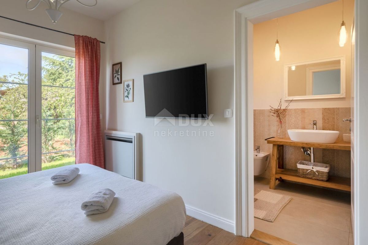 ISTRIA, PARENZO (dintorni) - Incantevole villa con piscina in un posto tranquillo