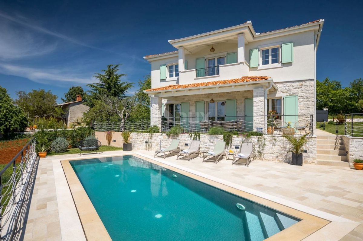 ISTRIA, PARENZO (dintorni) - Incantevole villa con piscina in un posto tranquillo